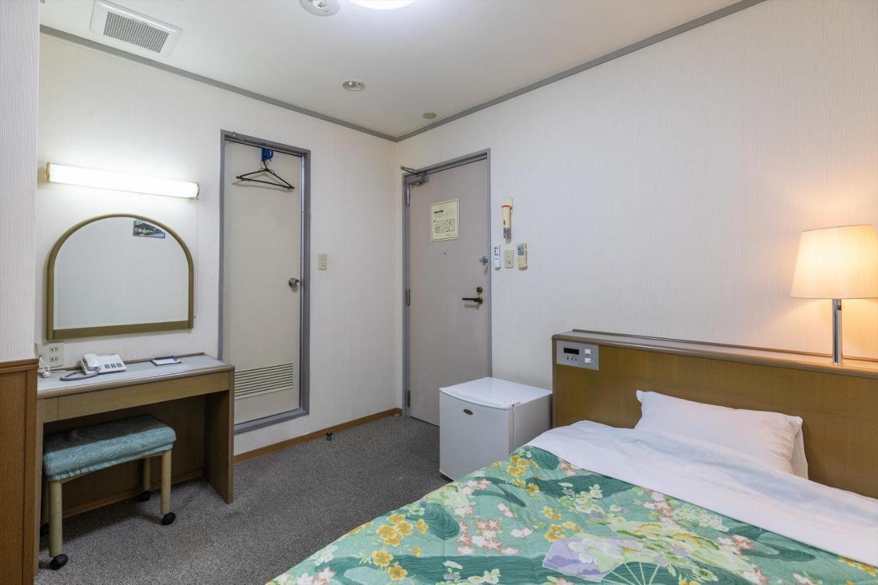 Tabist Business Hotel Takamado Shin-Omiya Nara Extérieur photo