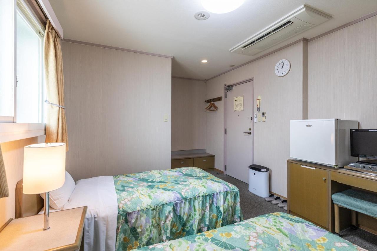 Tabist Business Hotel Takamado Shin-Omiya Nara Extérieur photo